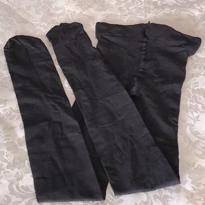 Women’s black pantyhose.   New